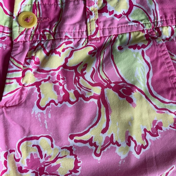 Lilly Pulitzer Womens Callie Pink Day Lilly Scalloped Hem Shorts Size 2 - Picture 3 of 9